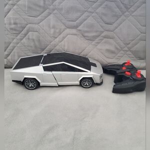 Cybertruck transformer remote control car toy